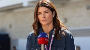 https://www.planetf1.com/news/danica-patrick-criticism-feminine-mind-comments